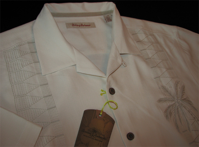   New T33819 Palm Escape Coconut 100% Silk Camp Shirt Medium M  